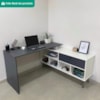 Mesa Escrivaninha Escritorio Em L 5 Nichos 1 Porta 137X136 cm Grafito Branco Artany