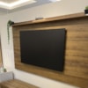 Painel Suspenso Para TV 60 Pol 1 Prateleira 180 cm Pinho ARLY