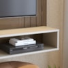 Painel Suspenso Tv 55 Pol 136 cm Jurere Amendoa Off White Matte Colibri