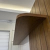 Painel TV 72 Pol 160 cm Carrinho Bar E Mesa De Centro Cinamomo Off White ARLY