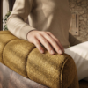 Poltrona Decorativa Alce Pes Madeira Linho Color Trend E Courino TCA 219 TCS 721 MOLL