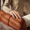 Poltrona Decorativa Alce Pes Madeira Linho Color Trend E Courino TCA 303 TCS 721 MOLL