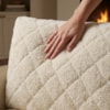 Poltrona Decorativa Ambar Braços Pes Em Madeira Boucle TCE 1010 MOLL
