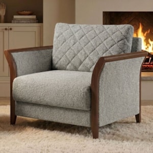Poltrona Decorativa Ambar Braços Pes Em Madeira Boucle TCE 1018 MOLL
