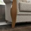 Poltrona Decorativa Capitone Milano Pes Madeira Boucle TCE 1018 MOLL
