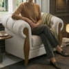 Poltrona Decorativa Capitone Milano Pes Madeira Linho TCS 701 MOLL