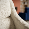 Poltrona Decorativa Madri Pes Madeira Boucle TCE 1010 MOLL