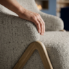 Poltrona Decorativa Madri Pes Madeira Boucle TCE 1018 MOLL