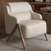 Poltrona Decorativa Madri Pes Madeira Courino TCS 725 MOLL