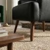 Poltrona Decorativa Naomi Pes Madeira Courino TCS 724 MOLL