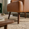 Poltrona Decorativa Naomi Pes Madeira Courino TCS 727 MOLL
