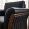 Poltrona Decorativa Royal Base Madeira Courino TCS 724 MOLL
