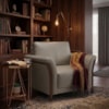 Poltrona Decorativa Royal Base Madeira Courino TCS 726 MOLL