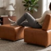Poltrona Modular e Puff Block Pes Madeira Courino TCS 727 MOLL