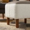 Puff Decorativo Verso 45x51 cm Pes Madeira Boucle E Courino TCE 1010 TCS 726 MOLL
