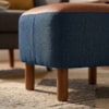 Puff Decorativo Verso 45x51 cm Pes Madeira Linho E Courino TCS 718 TCS 727 MOLL