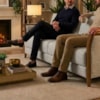 Sofa 2 Lugares Ambar 165 cm Braços Pes Em Madeira Boucle TCE 1018 MOLL