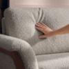 Sofá Living 2 Lugares Royal 162 cm Pes Madeira Boucle TCE 1018 MOLL